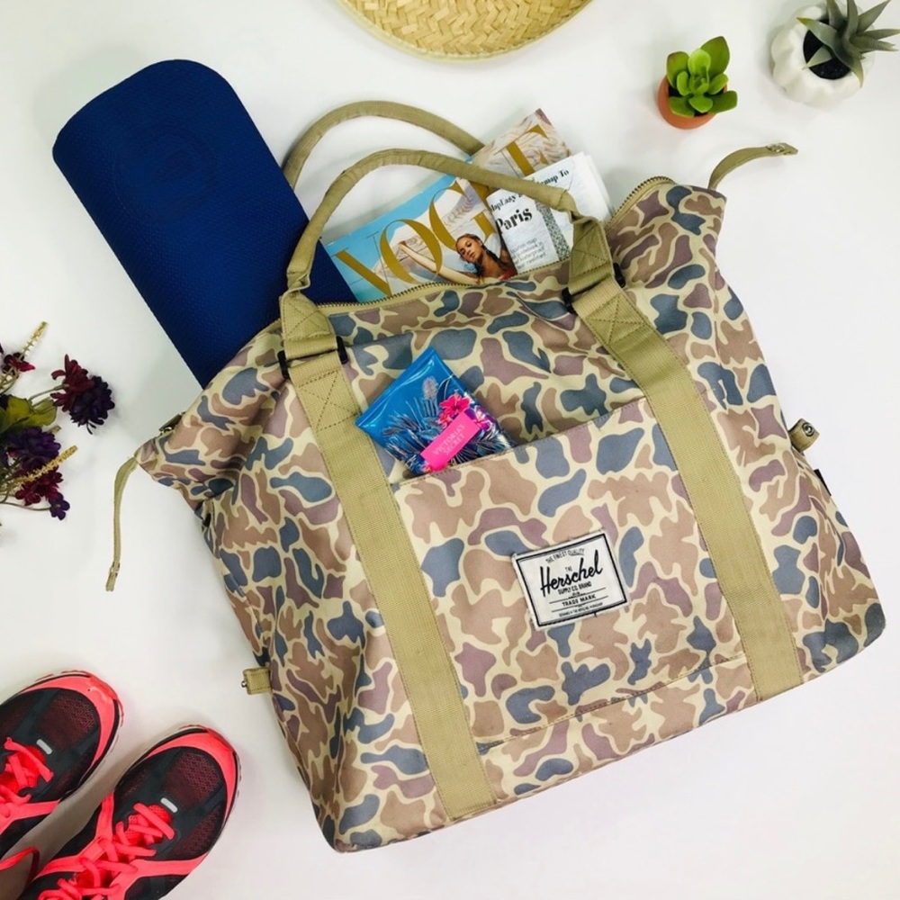HERSCHEL Camo Tote Bag